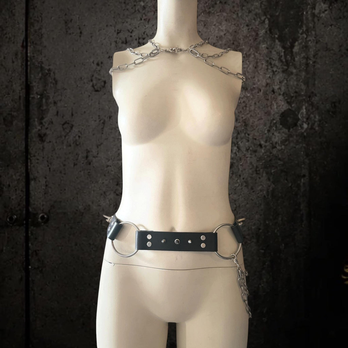 Spiked Italian Leather Belt – 3 Removable Chains, Handmade Netherlands