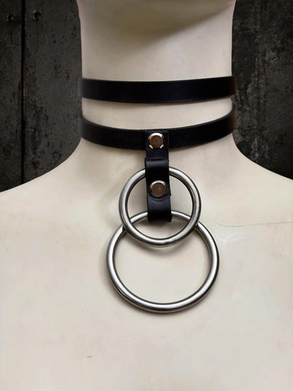 Italienisches Leder-Halsband mit Doppelriemen und O-Ring – Edelstahl-Beschläge