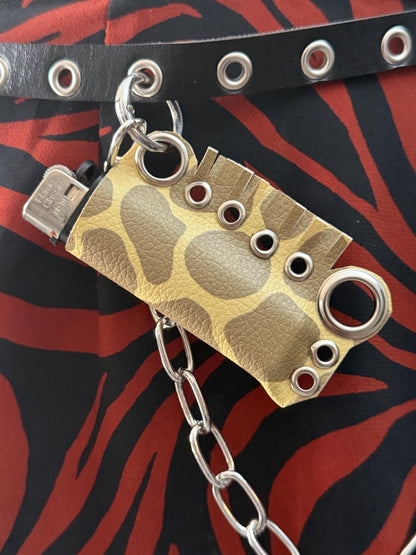 Giraffe Print Lighter Holder – Reinforced Synthetic Leather Case with Detachable Chain, Alternative Keychain Bag Charm