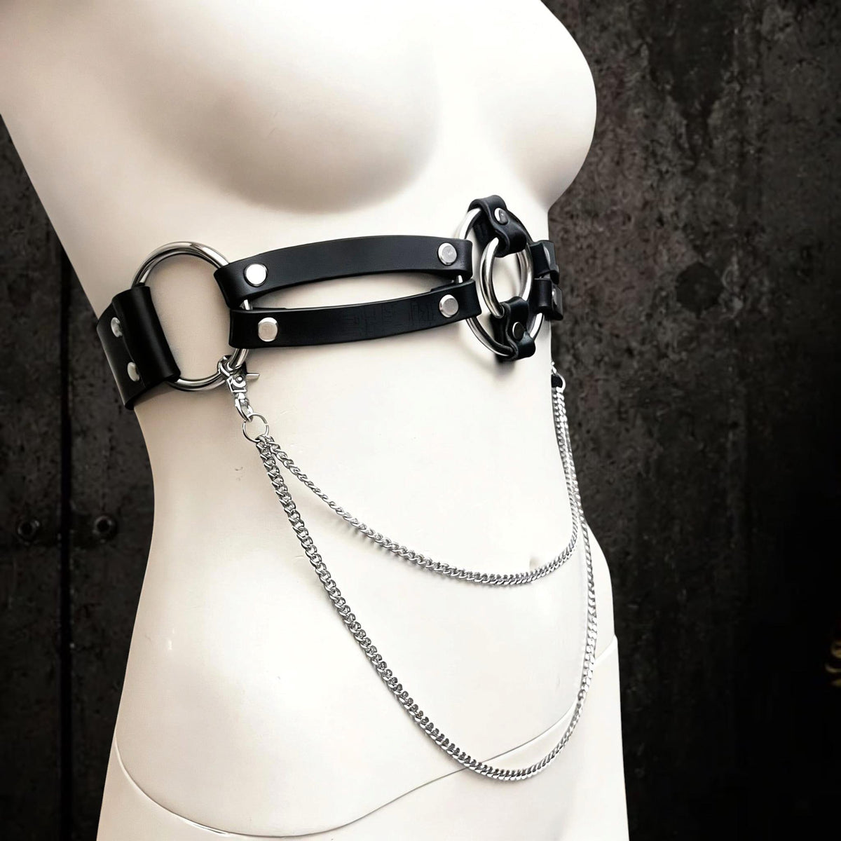 Leather Chain Belt – O-Ring, Removable Chains, Industrial Style