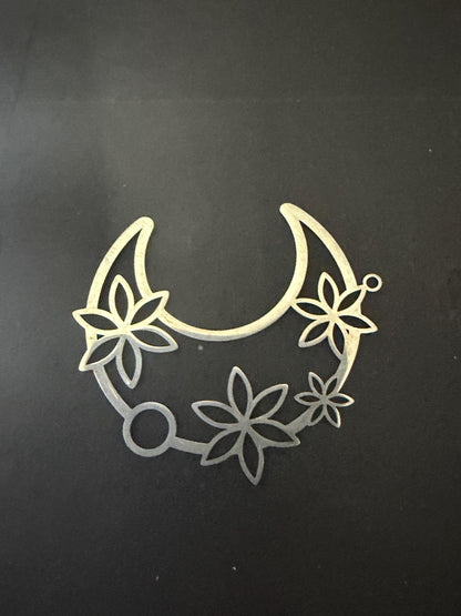 Moon body chain harness, Symbol Jewelry for Gothic Festivals, Alternative Fashion with Layered Metal