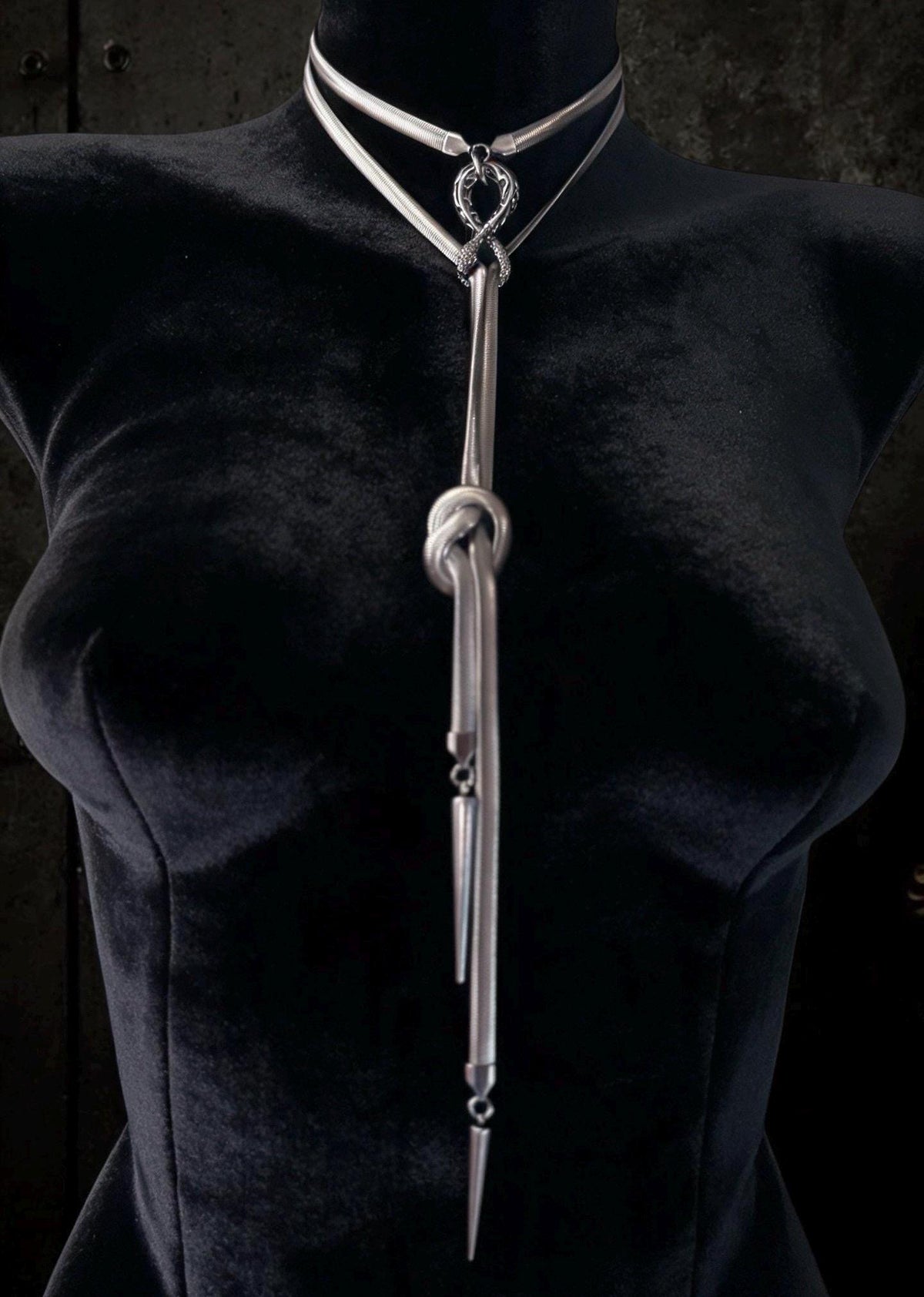 Infinite Ouroboros Snake Chain Necklace – Stainless Steel Gothic Spike Jewelry