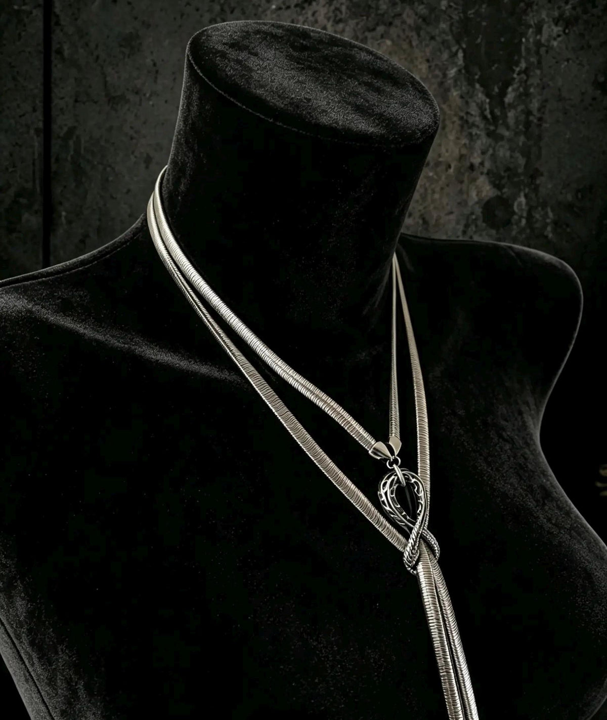 Infinite Ouroboros Snake Chain Necklace – Stainless Steel Gothic Spike Jewelry